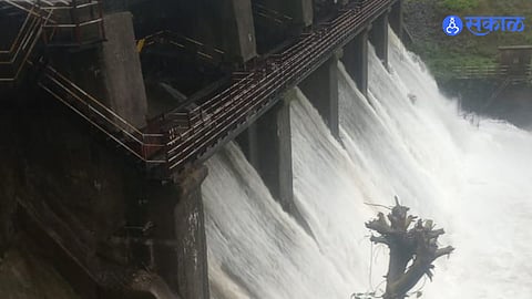 Wadivale Dam Near Full Capacity; Authorities Warn Residents Along Indrayani River