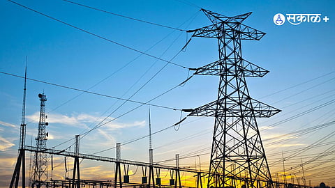 India Crosses 50% Clean Energy Mark: Will It Reduce Your Electricity Bill?