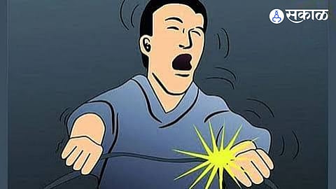 A man suffered severe electric shock after climbing a freight train at Nagpur Railway Station and coming in contact with an overhead high-voltage wire.