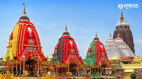 Two devotees dead