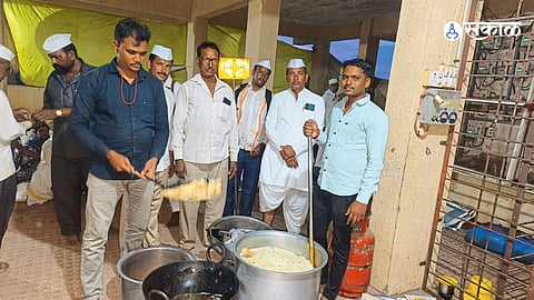 How the Warkari Dindi Manages Thousands Without Modern Technology