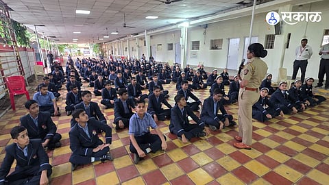 Students were educated about the POCSO Act, safe social media use, emergency helpline numbers and cybercrime prevention.
