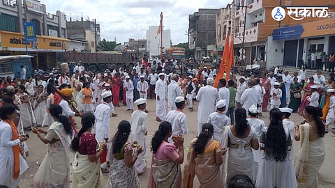Ashadhi Ekadashi Viththal Rakhumai Palkhi and Dindi procession held with great devotion in Deglur