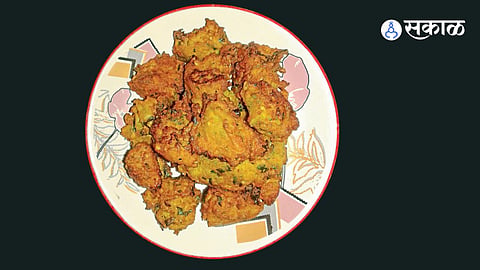 crispy corn pakoda recipe in marathi rainy season evening snacks fresh maize pakoda recipe with besan easy homemade fusion recipe