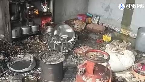 Household items were gutted after a gas explosion triggered a fire in a kitchen at Dhamangaon, while an injured woman was rescued by local residents and shifted to Government Medical College and Hospital (Ghati) in Chhatrapati Sambhajinagar.