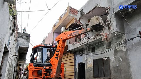 High Court Orders Reconstruction After Legal Building Was Demolished