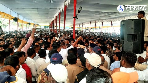 Clash Between Ruling and Opposition Factions at Sahyadri Sugar Factory AGM