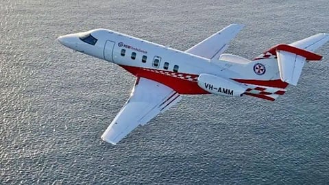 Plane Drops 13,000 Feet in Two Minutes