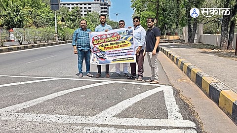 Solapur News Teacher Killed in Speed Breaker Accident Outside Collector Office Lack of Reflectors Raises Questions