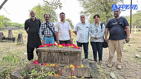 Ahilyanagar History News Cynthia Farrar Grave Found Teacher of Savitribai Phule and Inspiration Behind Girls Education in Pune
