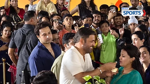 DHONI FUNNY VIDEO VIRA