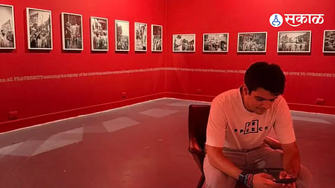 "Preamble of the Constitution placed in place of removed photos; Priyanka Gandhi's anger."