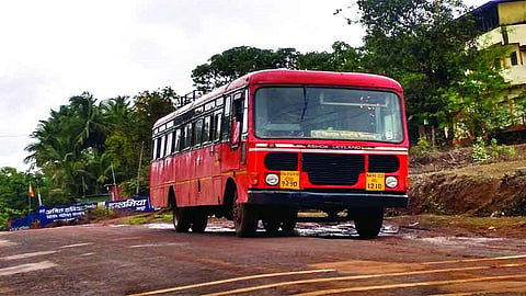 ST Bus