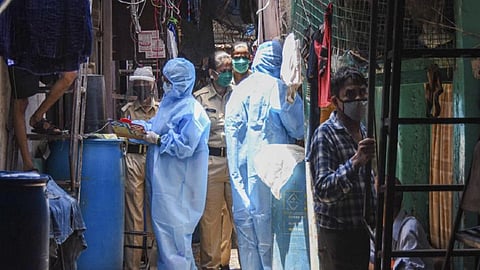 मुंबईत कर्तव्य बजावताना आरोग्य सेविकांवर हल्ले! आरोग्य सेविका संघटनेचा दावा