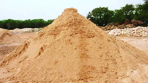 Poor people are struggling for sand and mafias trying to take it