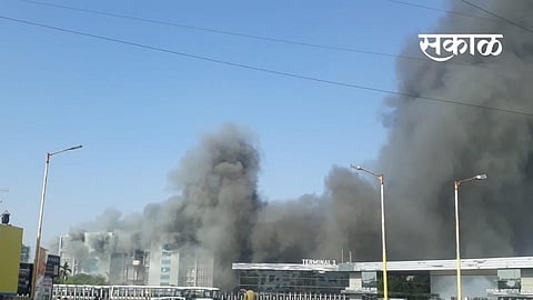 Avinash Saroj cried when he saw his dead brother's clothes After Fire at Serum Institute