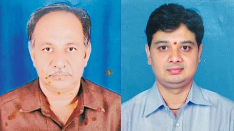 Father son died due to corona in Nashik Marathi News