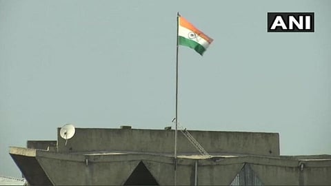 जम्मू-काश्मीरच्या सचिवालयात फडकला तिरंगा!