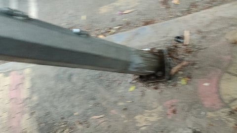 Gananjay-society-road.jpg