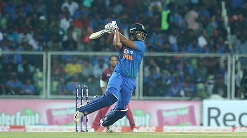 IND-Shivam-Dube