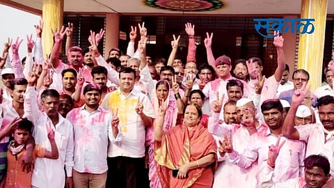 In Vasunda Gram Panchayat, former Zilla Parishad Vice President Sujit Jhaware Patil has won 8 out of 11 seats and got majority..jpg