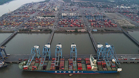 Vadhavan-Port