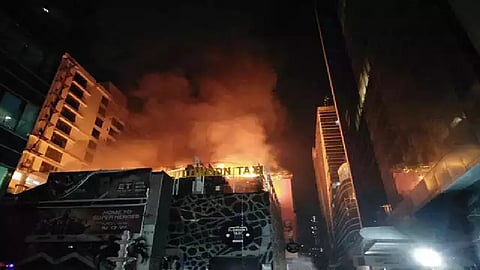 कमला मिल अग्नितांडव प्रकरणः गिरणी मालक सत्र न्यायालयाकडून दोषमुक्त जाहीर