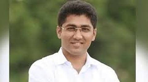 Founder President Ganesh Kawade said that MLA Sangram Jagtap did the job of reassuring the people in the Corona crisis
