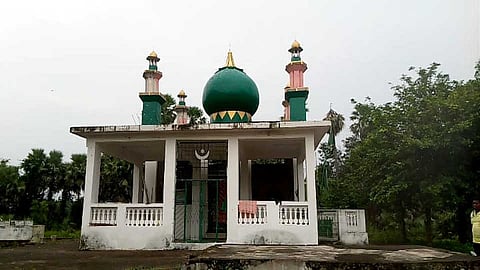 A village that foster brotherhood in partition.