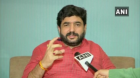 Mayor Murlidhar Mohol no need to imposing a complete lockdown is necessary right now