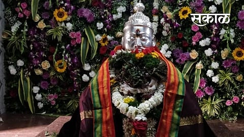 Pavman Abhishek in Samadhi Yatra of Saint Sopandeva to Saswad