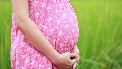 Danger lives of pregnant mothers from bogus female doctors