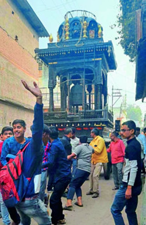 १८० वर्षांची परंपरेचा रथोत्सव; कोरोनमूळे यंदा पाच पावलेच ओढला जाणार !