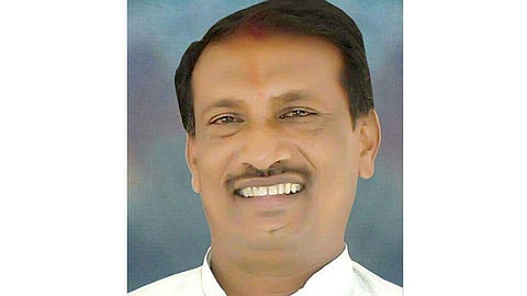 Rajan Patil say sugar industry in trouble due to wrong policies of Central Government