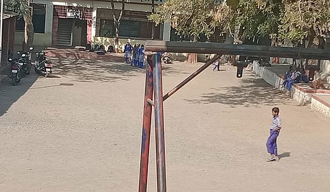 The ZP schools are still started in City due to a lack of written orders from the Education Department