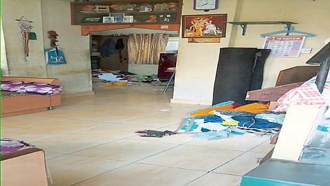 मलकापूरात घरफोडया; लाखाे रुपायांसह दागिने पळविले