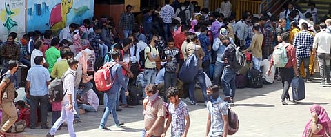 Ten thousand people returned to Karjat, 3 to the separation room