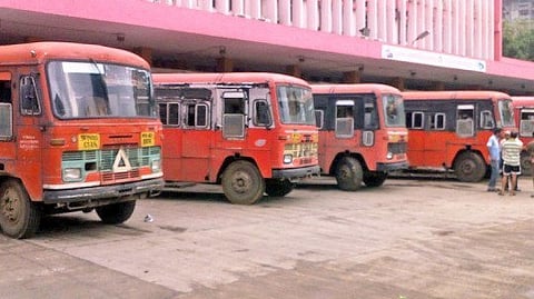 सोमवारपासून एसटीच्या 250 जादा बस धावणार; वाचा कोणासाठी आणि कुठे सेवा सुरू होणार
