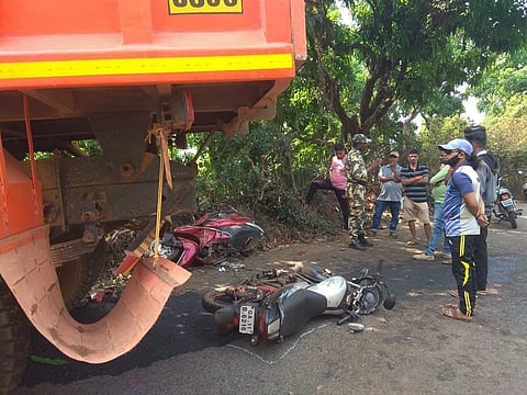 accident issue ajgaon konkan sindhudurg