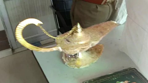 alladins lamp