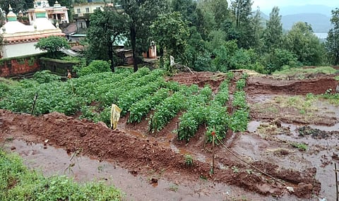 गाेडवली- पाचगणीत जमीन खचण्याचा धाेका