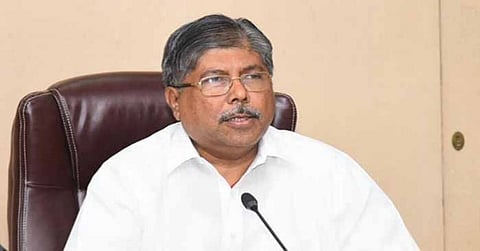 Vidhan Sabha 2019 : शरद पवार आमचे आदर्श : चंद्रकांत पाटील