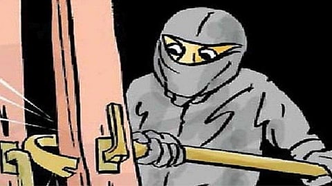 crime case in belgaum rupees 26 lakh theft from thief gold and silver
