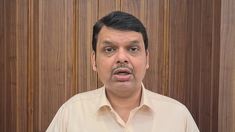 राष्ट्रीय आरोग्य मिशनमधील नियुक्त्यांच्या नावाखाली 400 कोटींचा गैरव्यवहार; चौकशीसाठी फडणवीसांचं ठाकरेंना पत्र