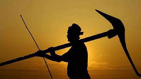 शेतक-यांची चिंता वाढली; काेराेनाबराेबरच 'हेही' मोठे संकट