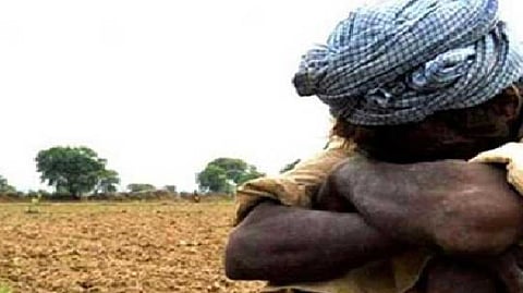 farmers waiting for help