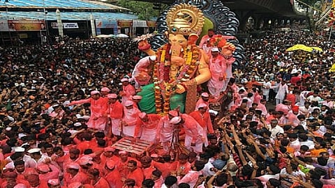 यंदाचा गणेशोत्सव कसा साजरा करावा ? काय बदल होऊ शकतो ? काय म्हणतायत मोठी मंडळं