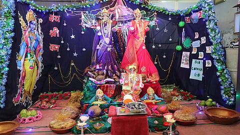 Arrival of Gauri Ganesha in Jallosha at home Auranagabad News