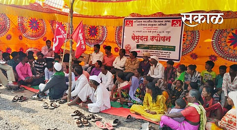 आंबेगाव : कातकरी बांधवांचे आंदोलन तिसऱ्या दिवशीही सुरूच