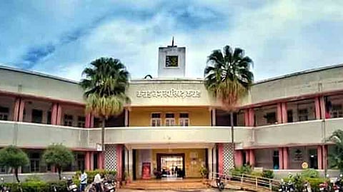 Karhad Municipal